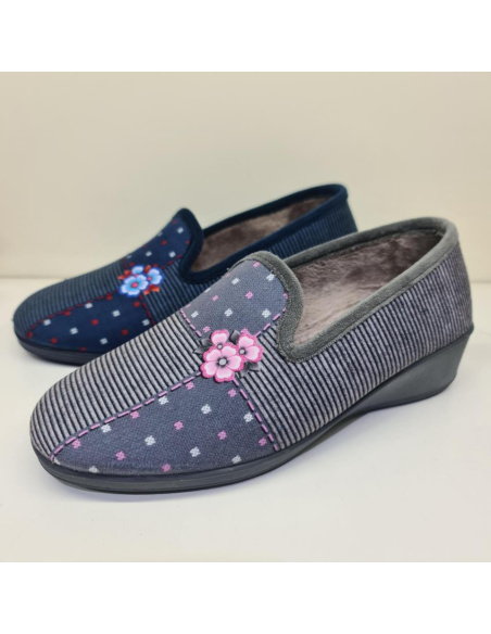 Zapatilla De Casa Cerrada Flor Topo Mod  078 Casad