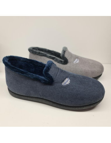 Zapatilla De Casa Cerrada Lisa Niza  Mod  12023 Fl