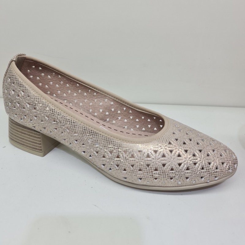 Zapato Troquelado Mod. 28-05 Via Dos