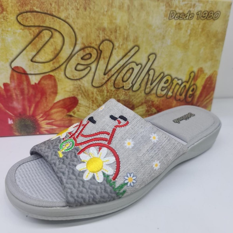 Zapatilla De Valverde Modelo 1515