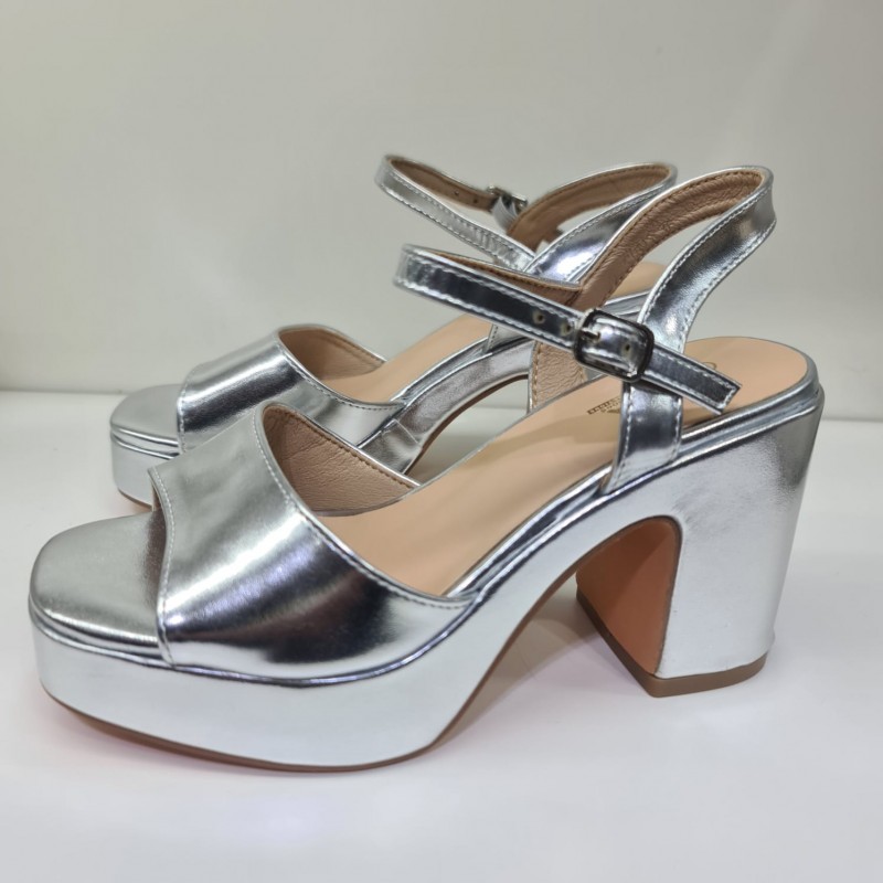 Sandalia Plataforma Mia F1635