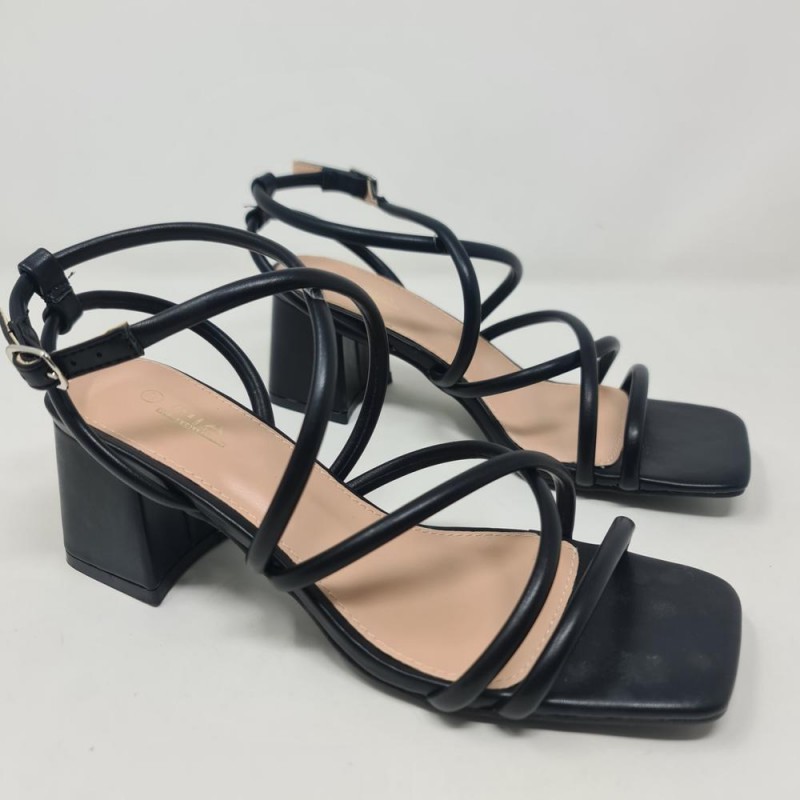 Sandalia Tubular Mia F1628 Negro