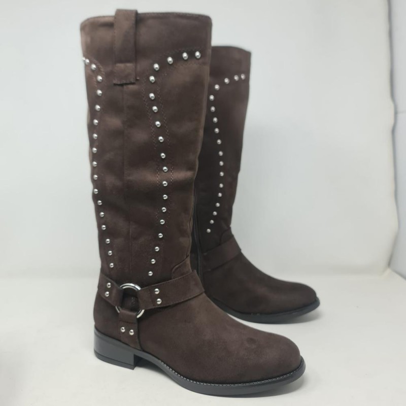 Bota Tacón Bajo Tachas C`M 9262