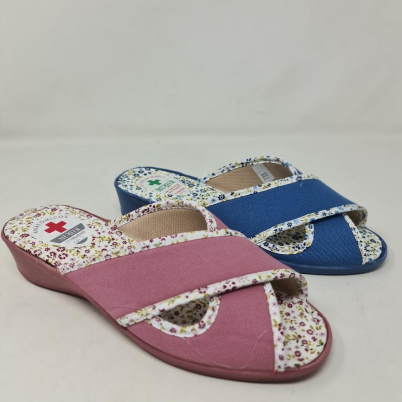 Zapatilla Cruzada flores  Muyter Modelo 717 