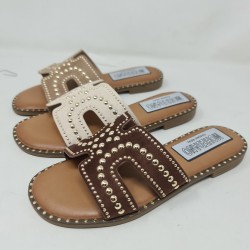 Sandalia Tachas Descubierta...
