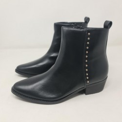 Botín  Tachas Negro Mod  Y2518-1 Alta Moda