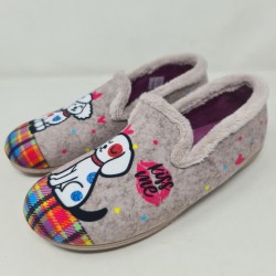 Zapatilla Plana Cerrada Perritos Beig Alcalde 6200