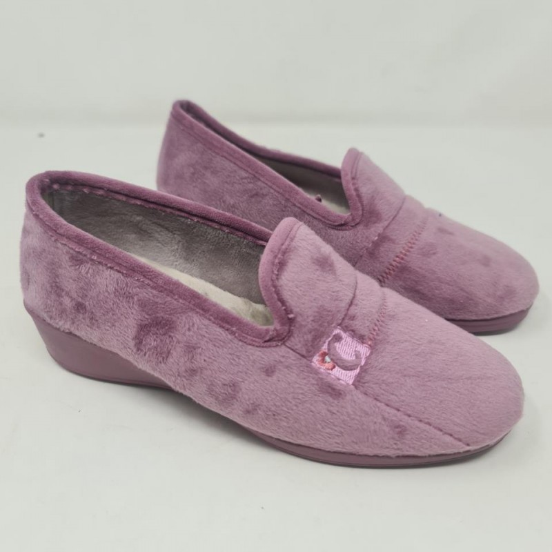 Zapatilla Casa Cerrada Casdona Mod 071